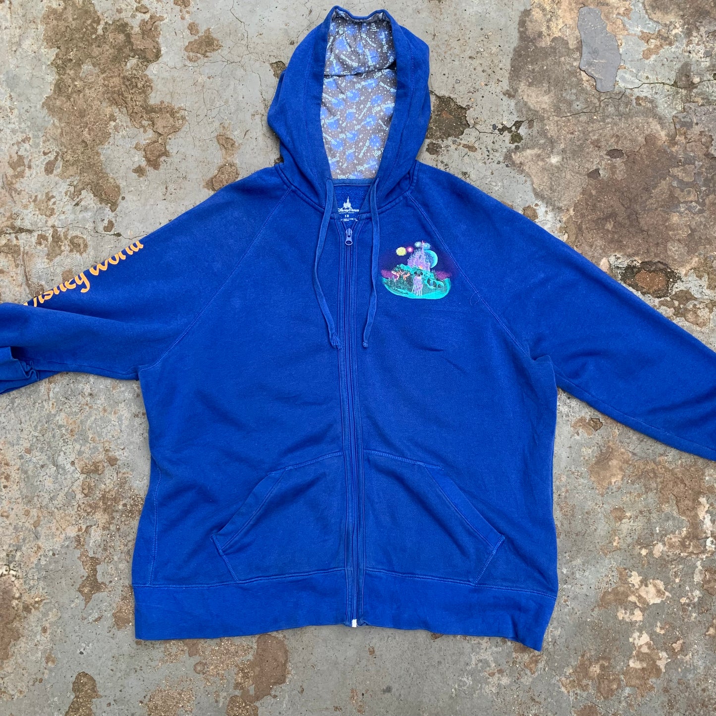 Disney - LARGE - Hoodie