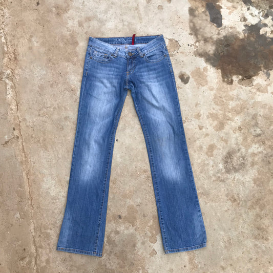 Guess - W28 - Daredevil Boot Cut Jeans