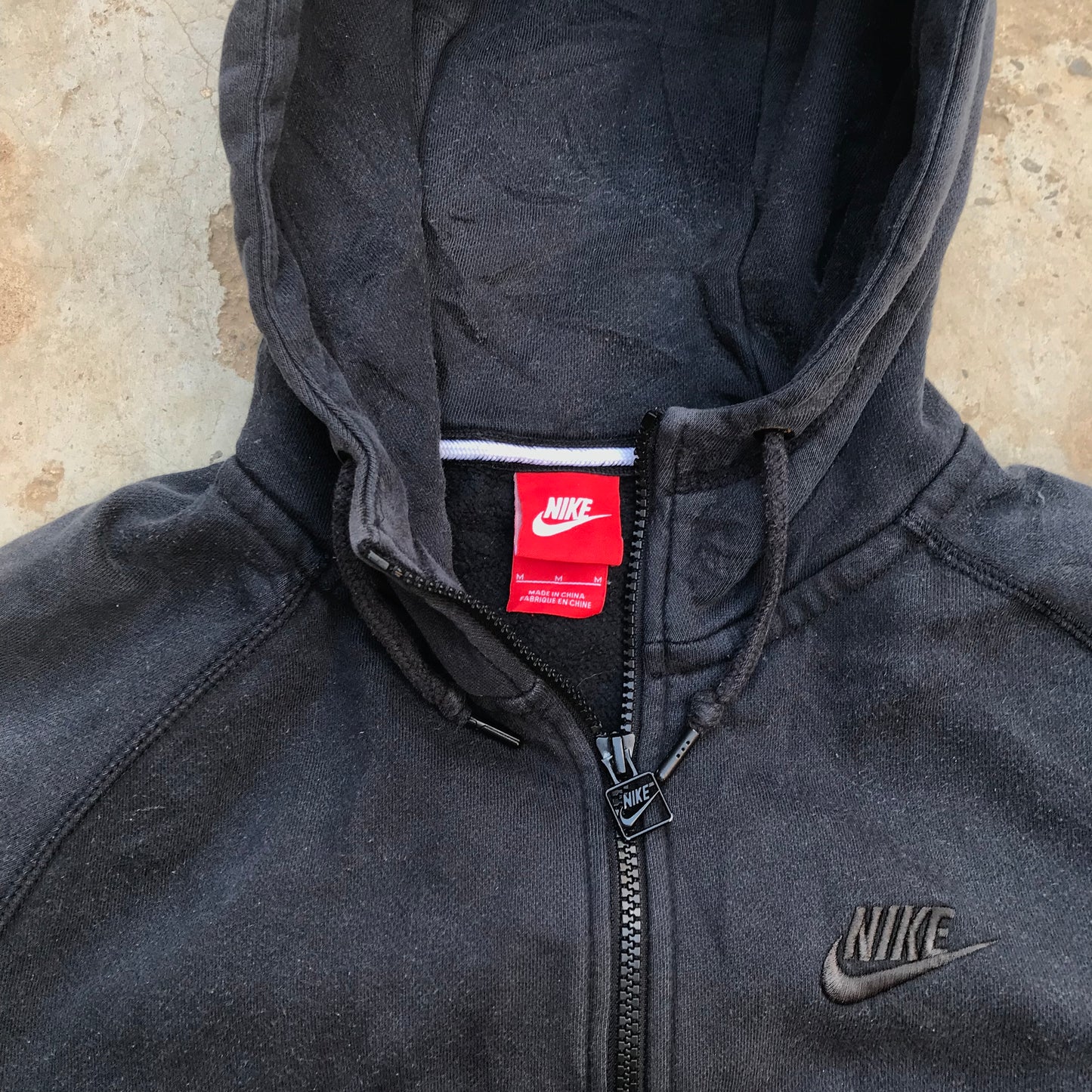 Nike - MEDIUM - Hoodie