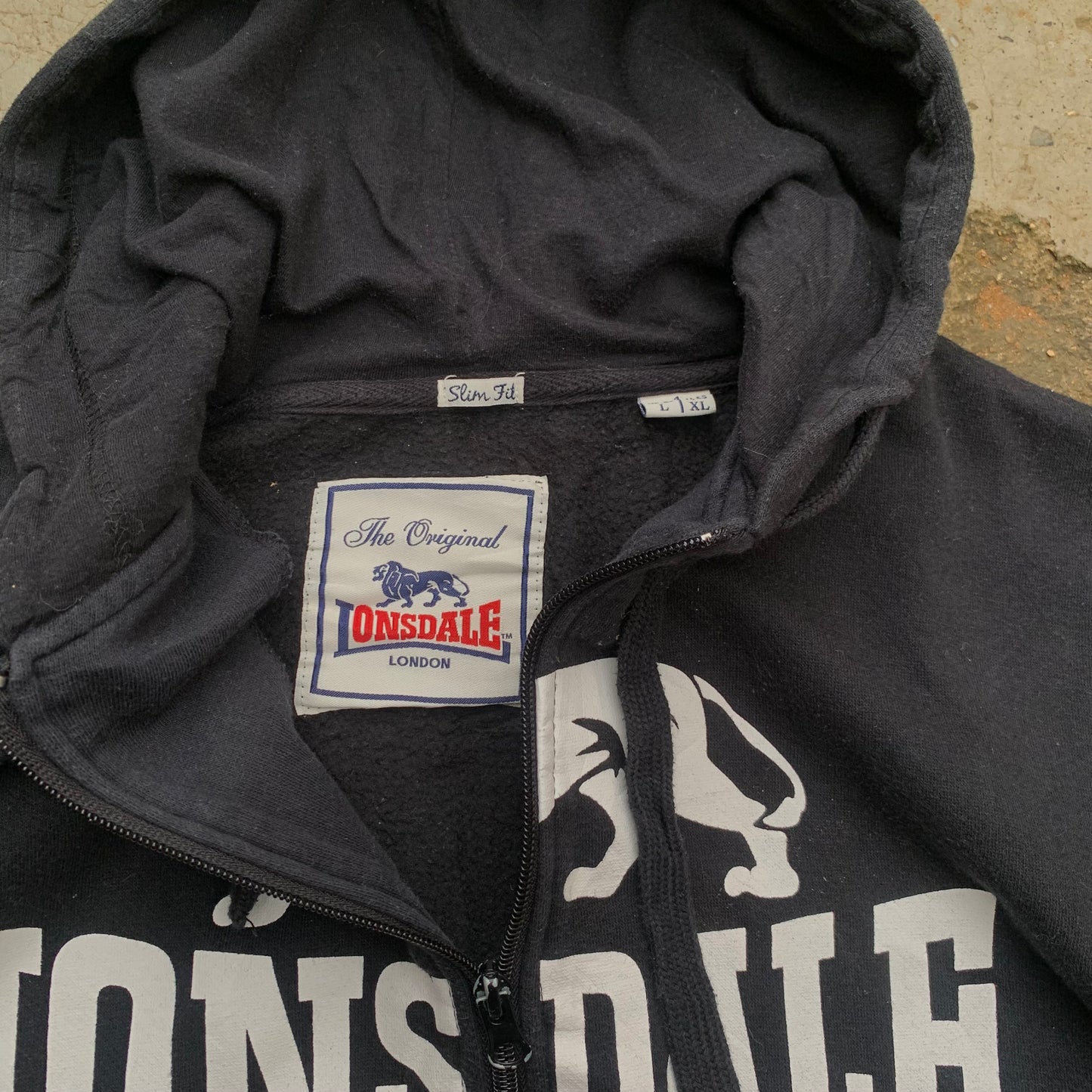 Lonsdale - SMALL - Slim Fit Hoodie
