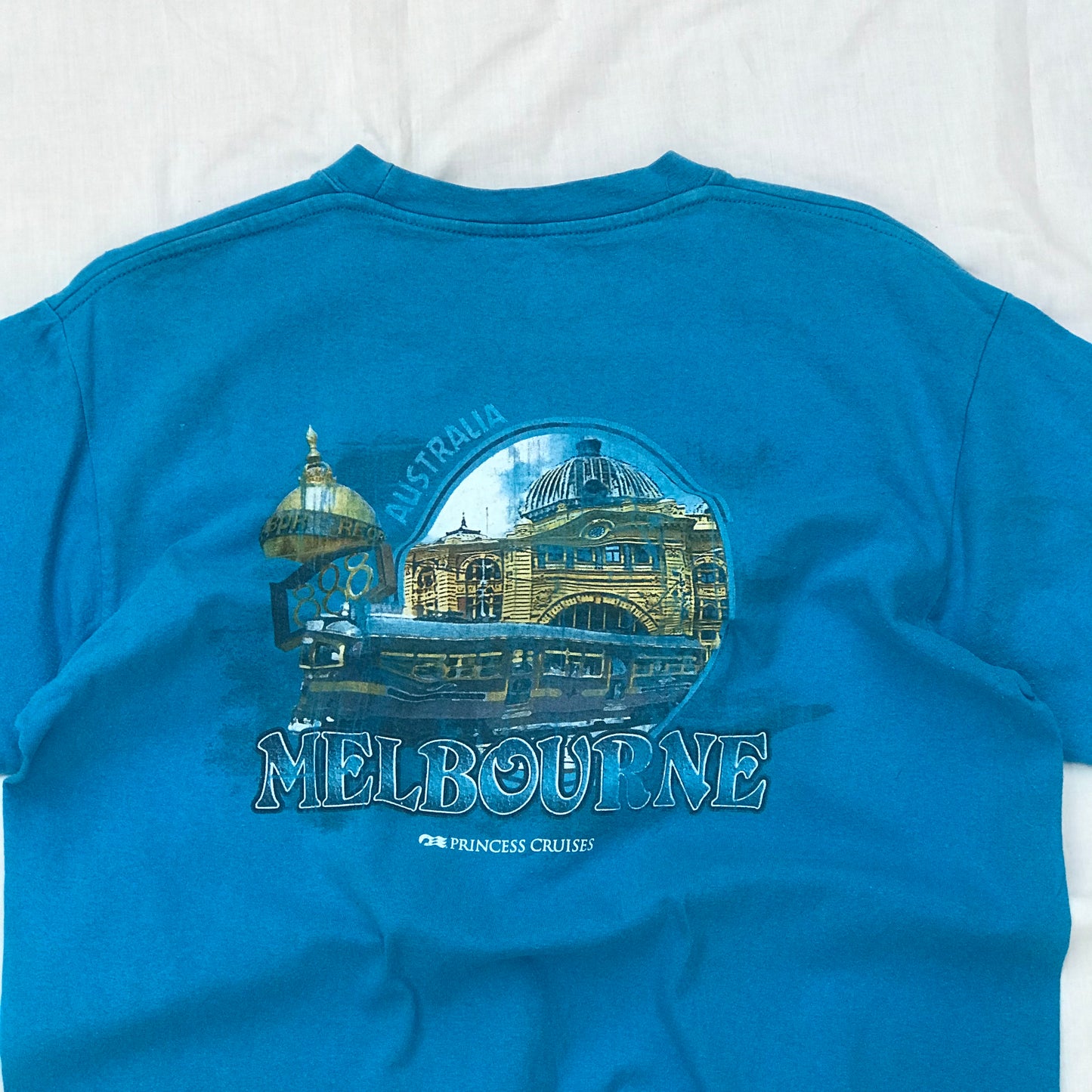 Melbourne - MEDIUM - T Shirt