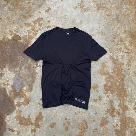 Reebok - MEDIUM - T Shirt