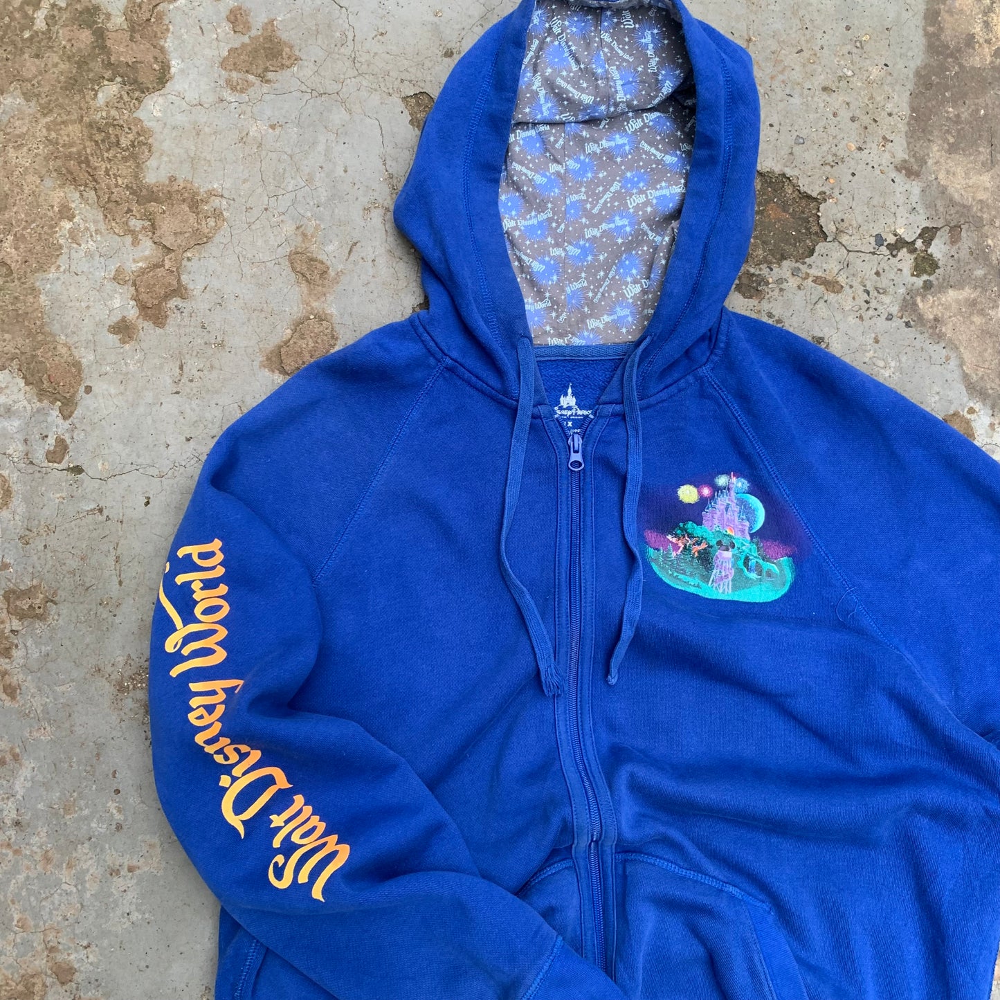 Disney - LARGE - Hoodie