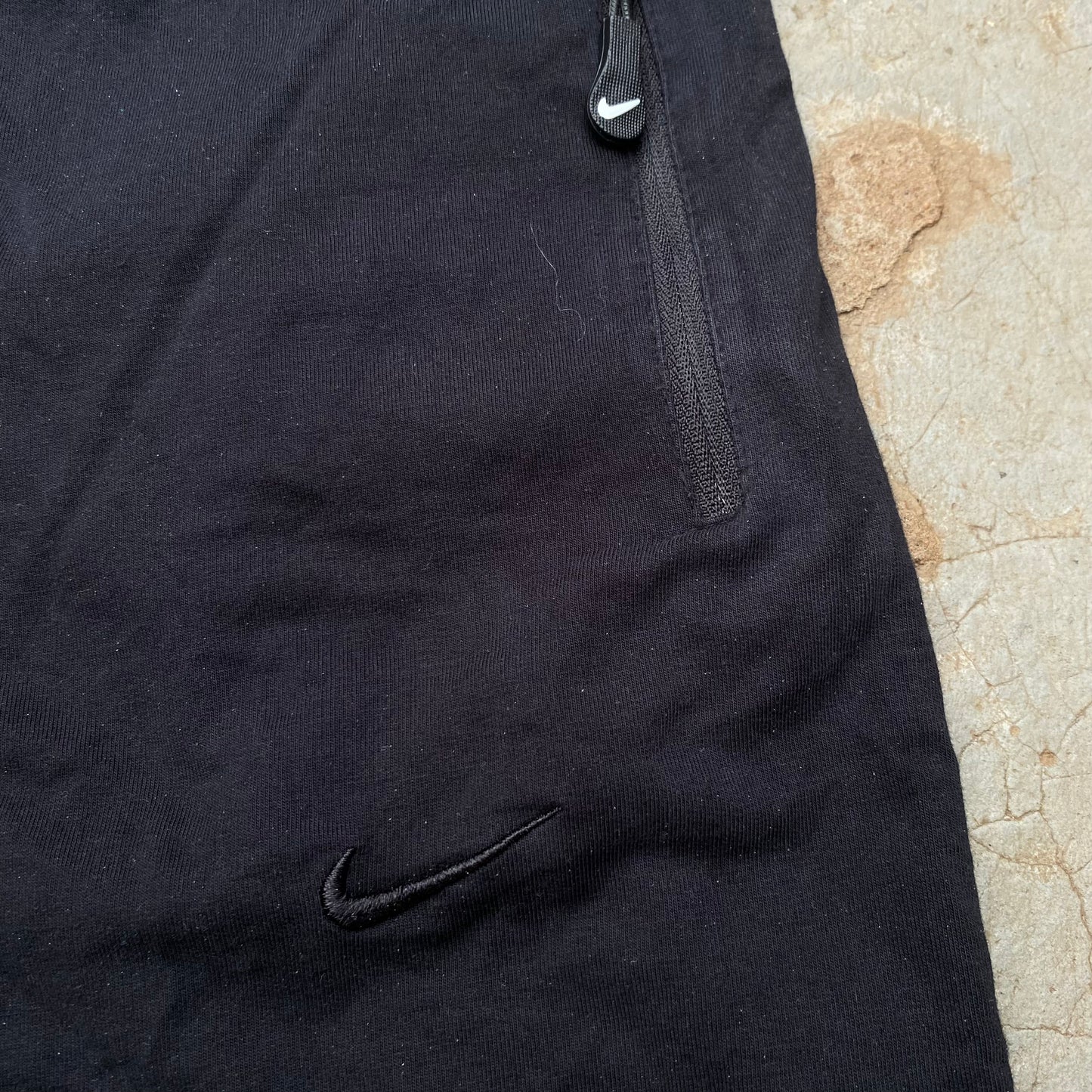 Nike - MEDIUM - Shorts