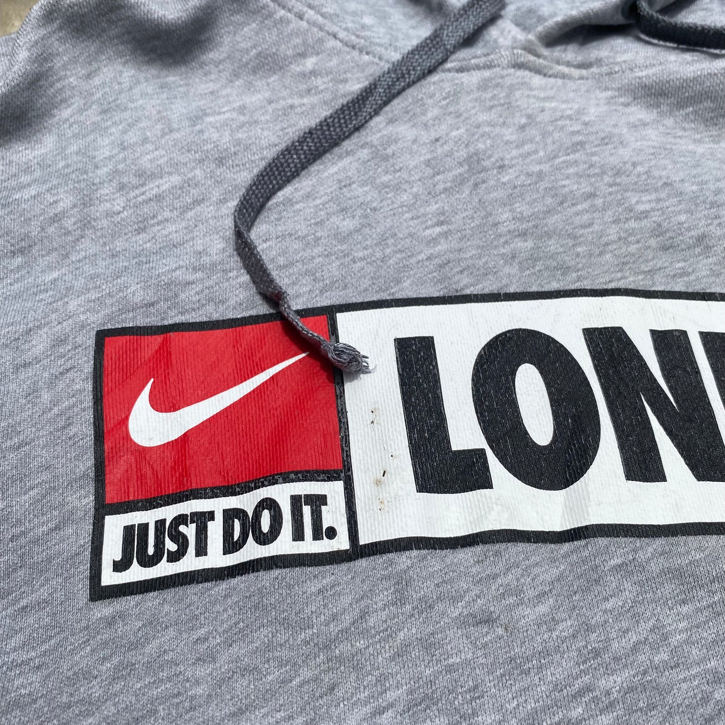 Nike - LARGE - London Hoodie