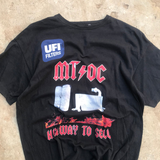 Mt Dc - LARGE - T Shirt